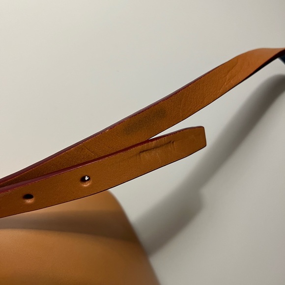 Dooney & Bourke leather bucket bag - Picture 6 of 7